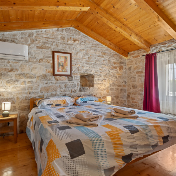 Bedrooms, Villa Barbara, Villa Barbara – A complex of 3 houses with a shared courtyard and pool, Orihi – Istria, Croatia Orihi