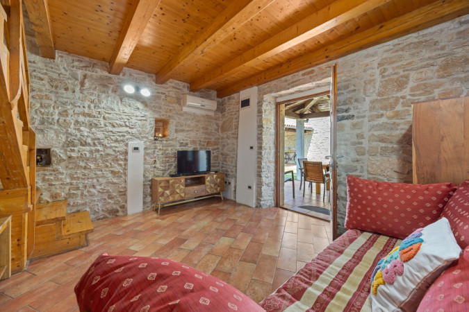 Interior, Villa Barbara &ndash; A complex of 3 houses with a shared courtyard and pool, Orihi &ndash; Istria, Croatia Orihi