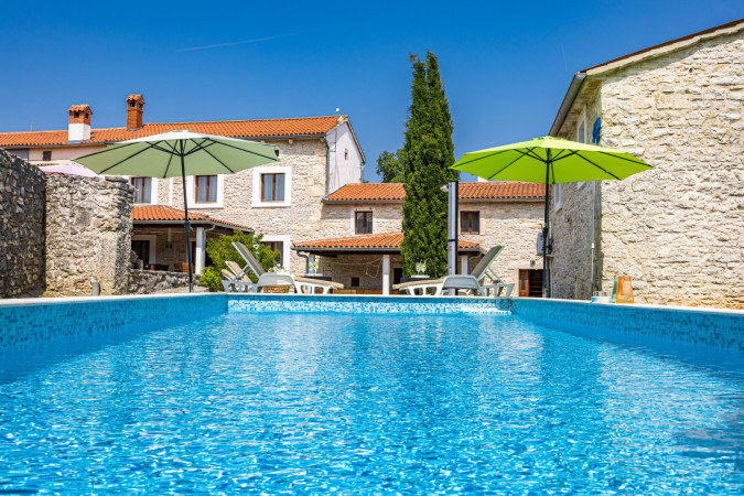 Exterior, Villa Barbara &ndash; A complex of 3 houses with a shared courtyard and pool, Orihi &ndash; Istria, Croatia Orihi