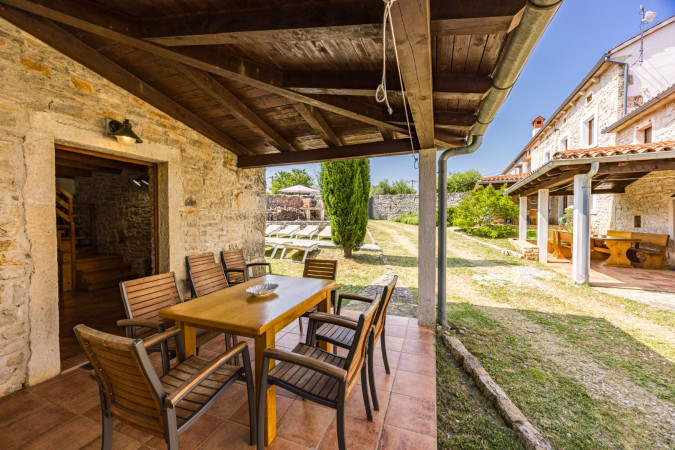 Exterior, Villa Barbara &ndash; A complex of 3 houses with a shared courtyard and pool, Orihi &ndash; Istria, Croatia Orihi