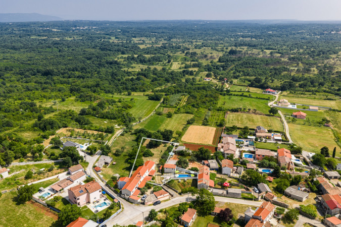 Exterior, Villa Barbara &ndash; A complex of 3 houses with a shared courtyard and pool, Orihi &ndash; Istria, Croatia Orihi