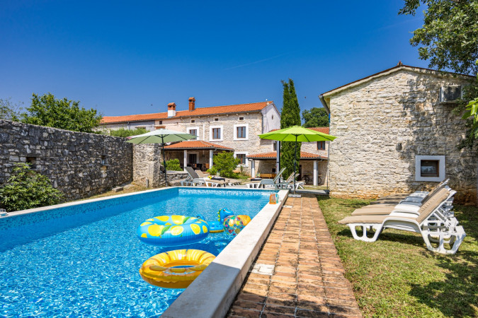 Exterior, Villa Barbara &ndash; A complex of 3 houses with a shared courtyard and pool, Orihi &ndash; Istria, Croatia Orihi