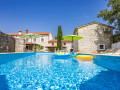 Exterior, Villa Barbara – A complex of 3 houses with a shared courtyard and pool, Orihi – Istria, Croatia Orihi